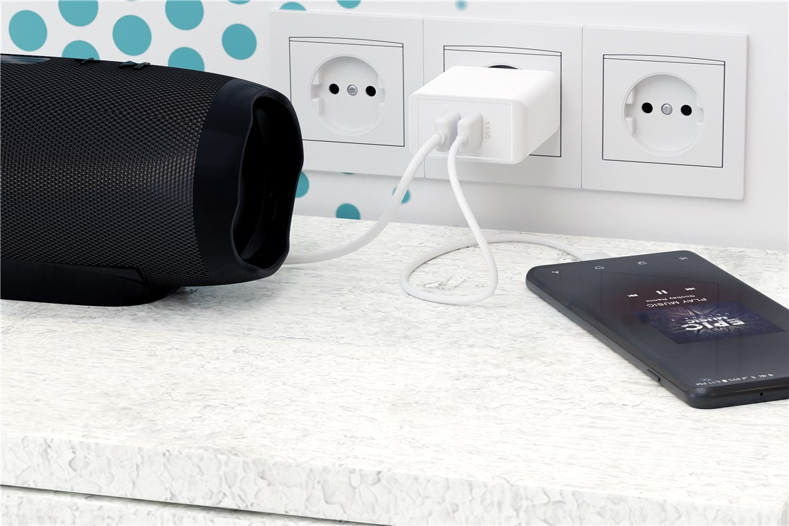 Hálózati töltő Goobay 44957 USB Type-A 2 port (5A / 28W) QC 3.0