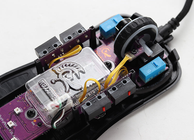 Egér Ducky Feather ARGB LED Vezetékes Fekete